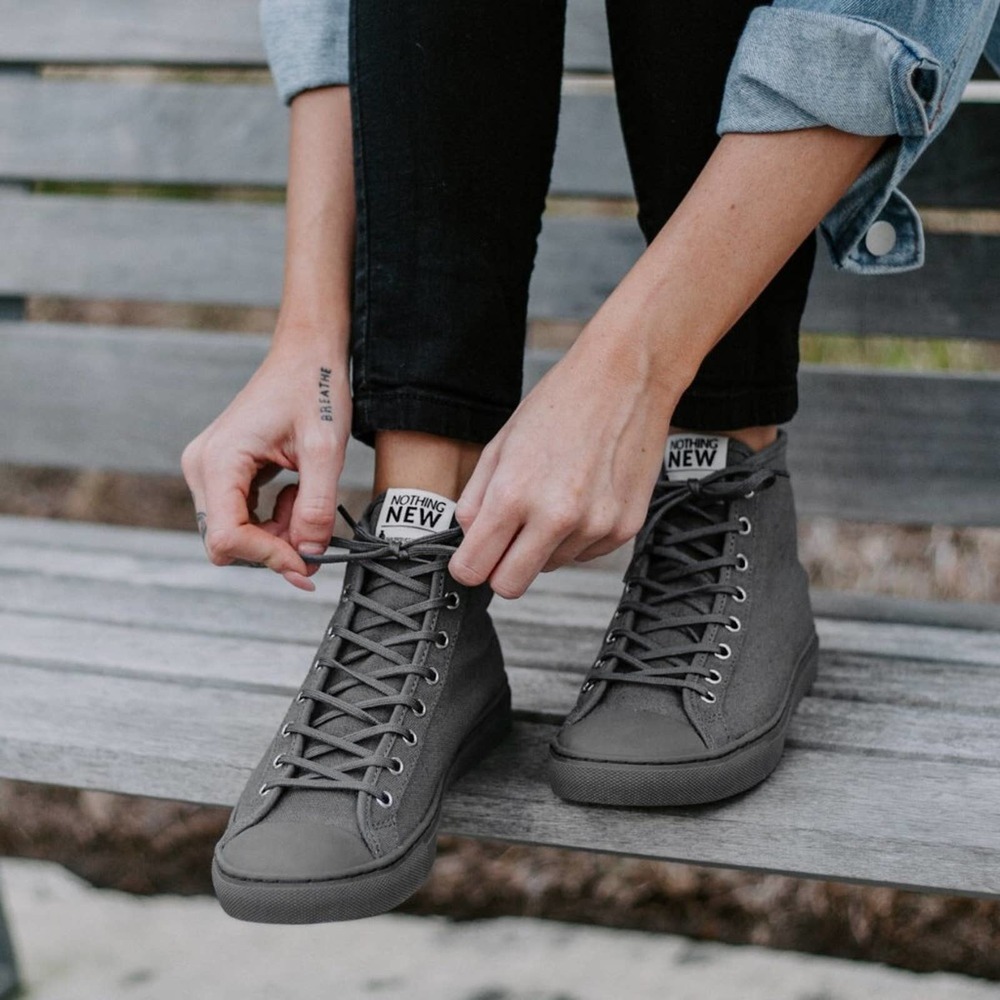 NWOT Nothing New Women's Classic High Top Gray